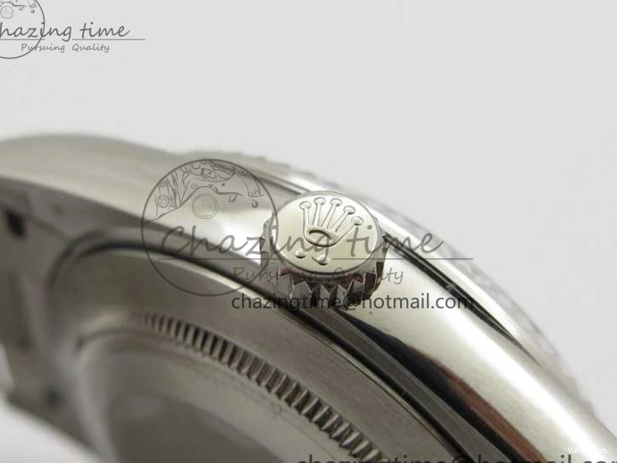 on SS SS Dial Day-Date Dial Green 904 New Markers Bracelet A2836 228239 Version BP 40mm President Stick 0313